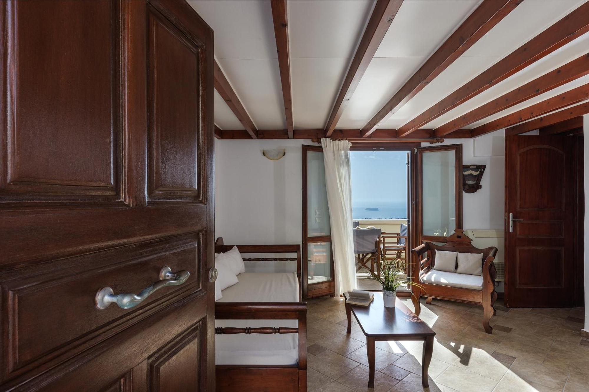 Zatrikion Santorini Villas Pyrgos Kallistis Habitación foto