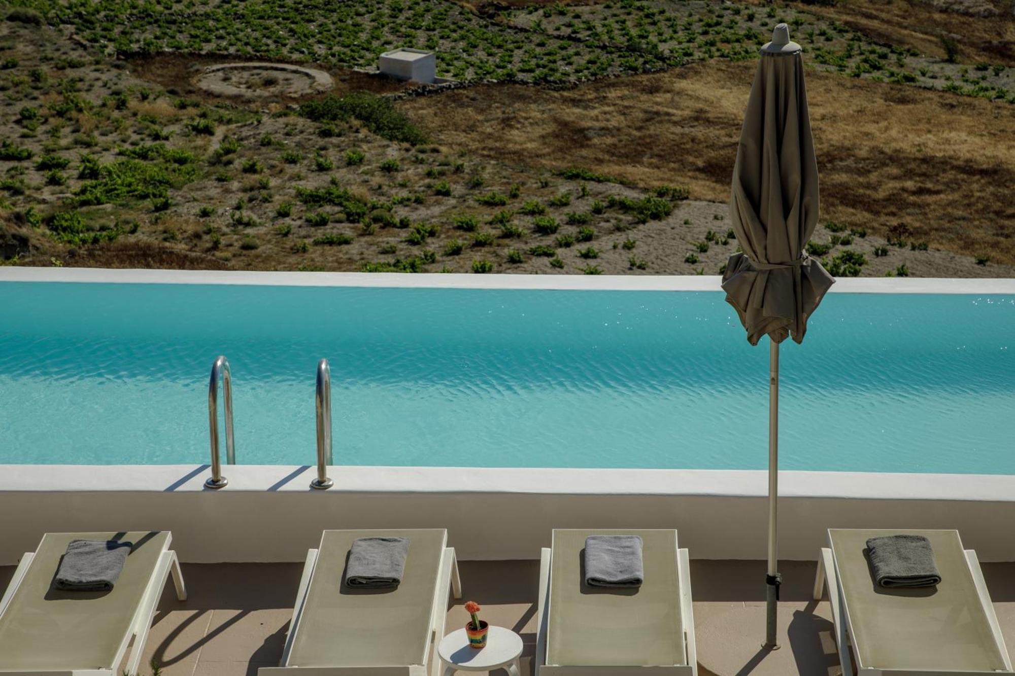 Zatrikion Santorini Villas Pyrgos Kallistis Exterior foto