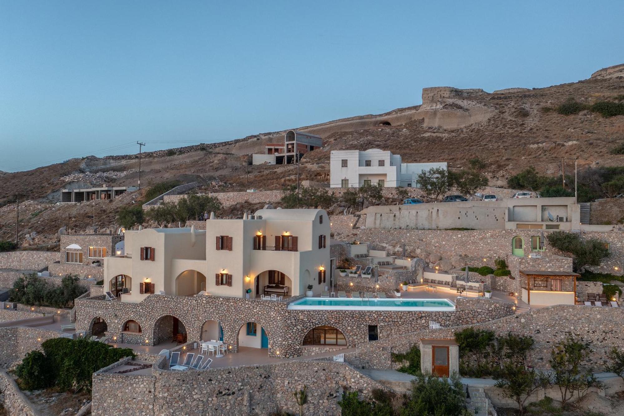 Zatrikion Santorini Villas Pyrgos Kallistis Exterior foto