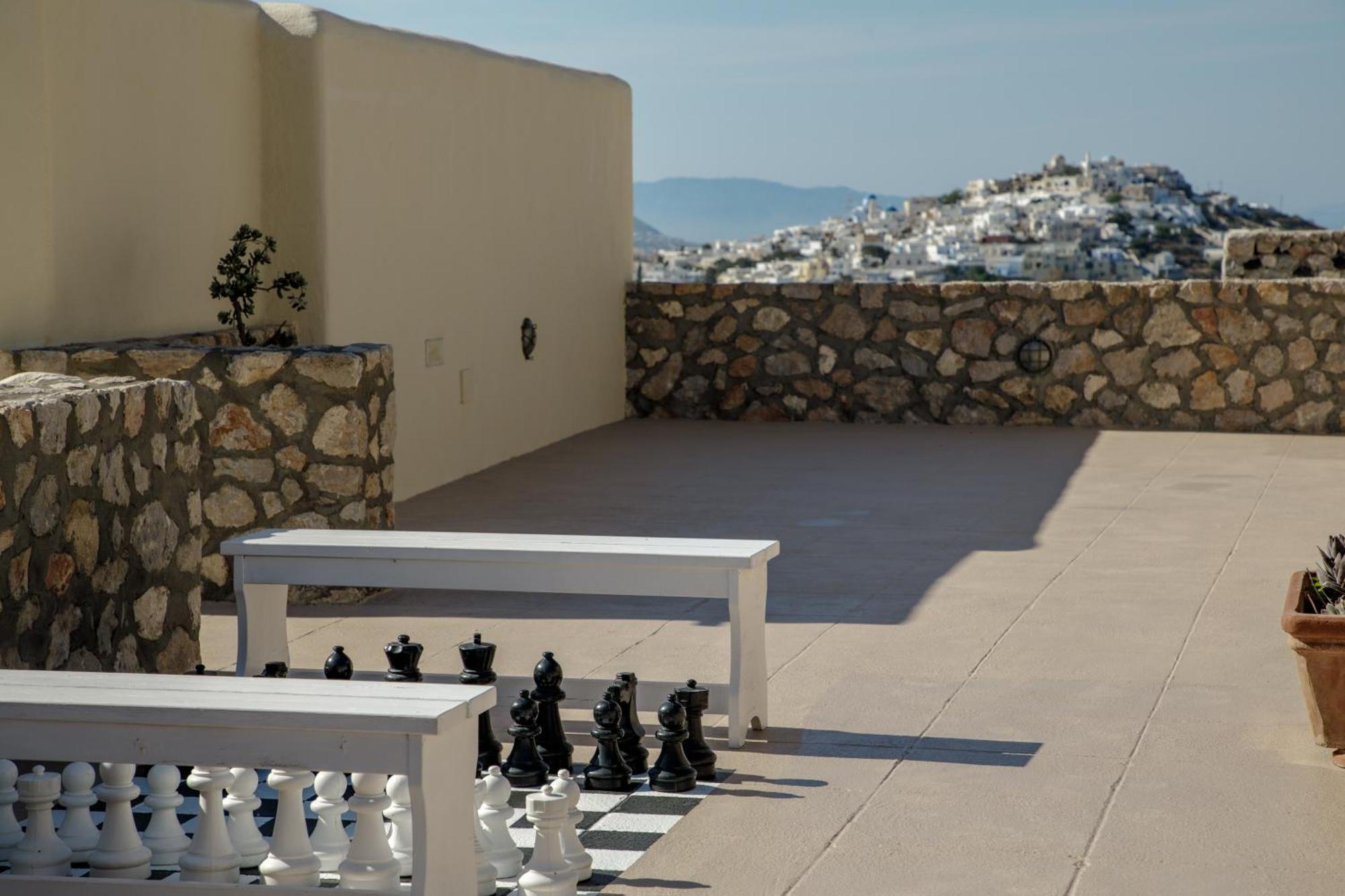 Zatrikion Santorini Villas Pyrgos Kallistis Exterior foto