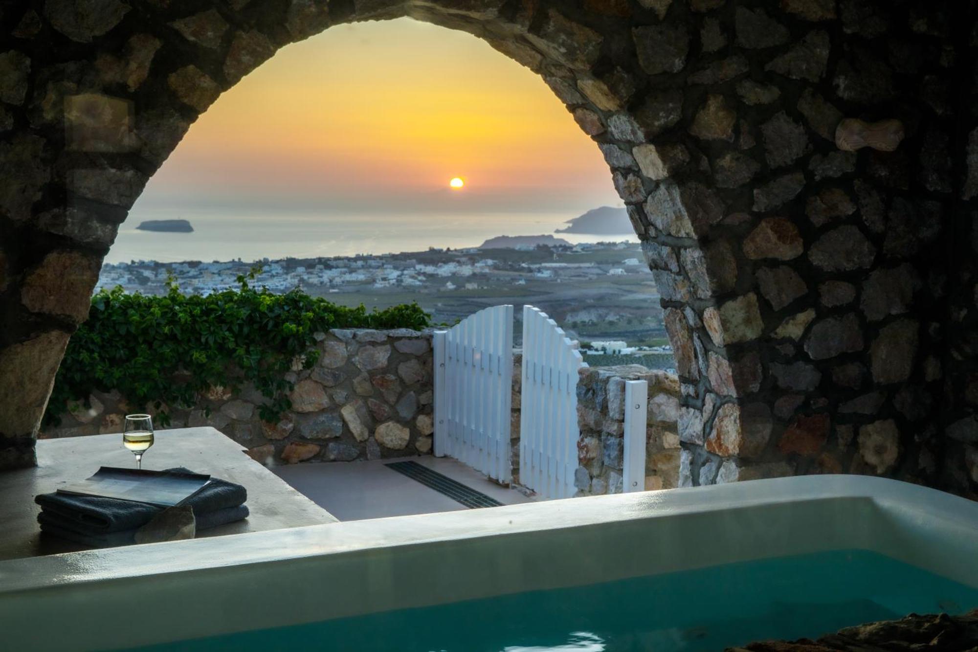 Zatrikion Santorini Villas Pyrgos Kallistis Exterior foto
