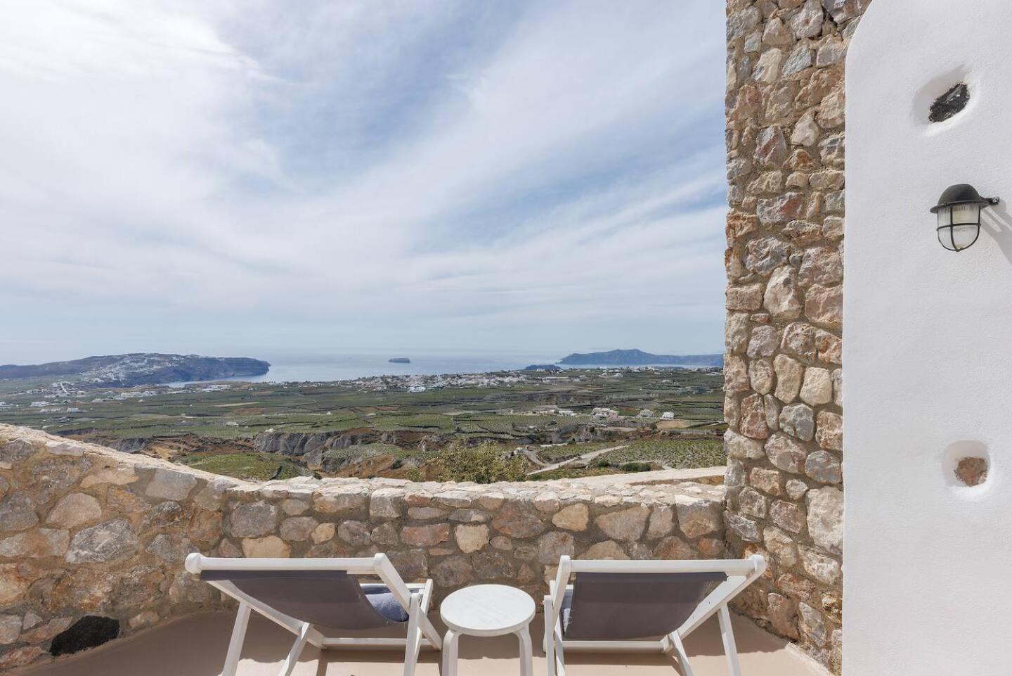 Zatrikion Santorini Villas Pyrgos Kallistis Exterior foto